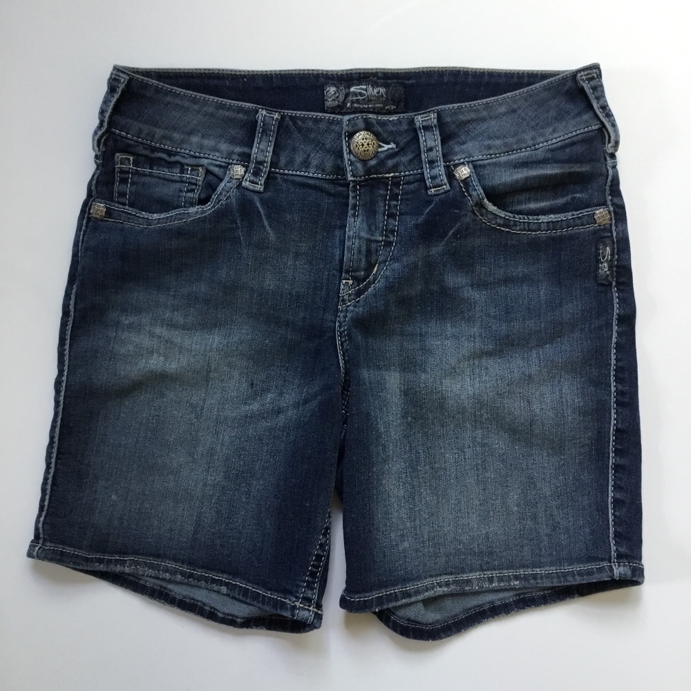 Silver Suki Mid Short Distressed 29 ACTUAL 30